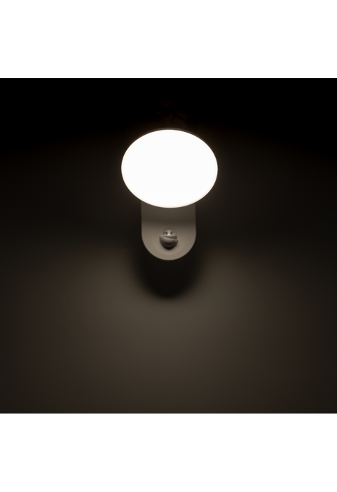 LED лампа с PIR сензор за движение 15W, 4000K, 220-240V AC, IP65